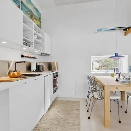 Semesterbostad Nice Home In Allinge With Wifi